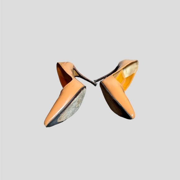 Fendi size 39 tan patent leather stiletto pump - Picture 6 of 11